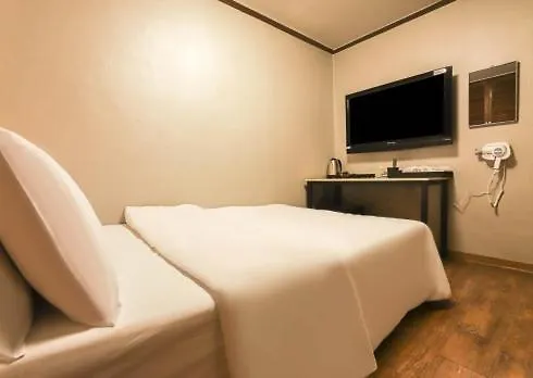 Hotel Grim Jongno Seoul 2*,  South Korea